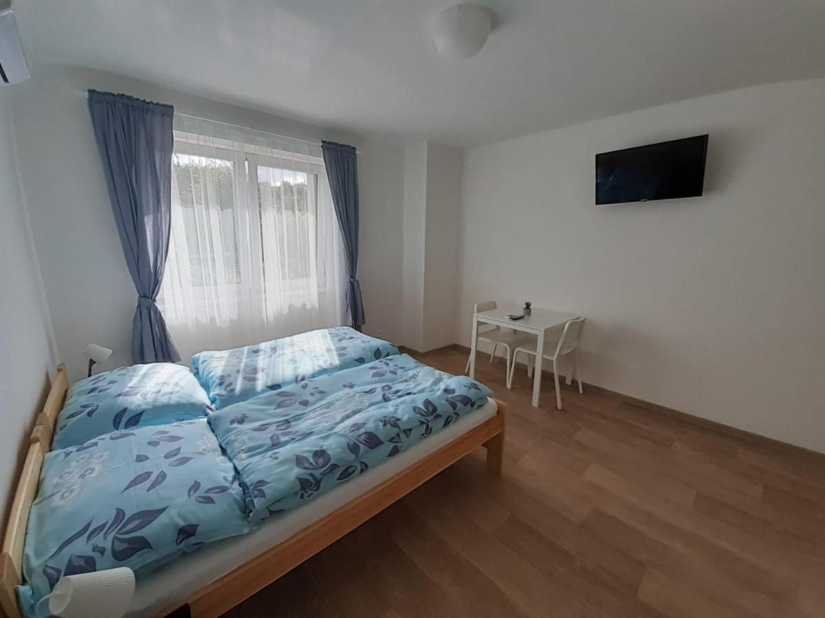 Valen apartmány Valtice Exteriér fotografie
